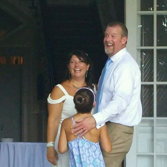 Meet your Posher, Danielle - Picture 1 of 1